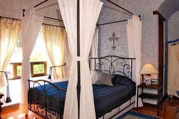 Hotel Casa Madeleine & 4*