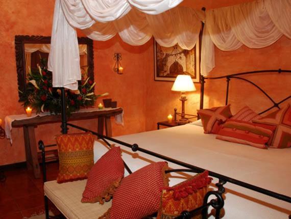 Casa Madeleine & Hotel Antigua